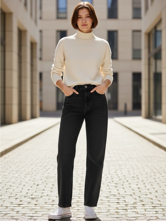 Zara Denim - Zara High-Rise Straight Leg Jeans in Black Size 2